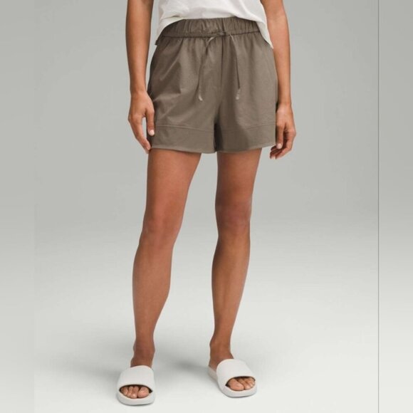 Lululemon Cinchable Waist High Rise Woven Shorts 3.5" Nomad Womens XXS - Picture 1 of 8